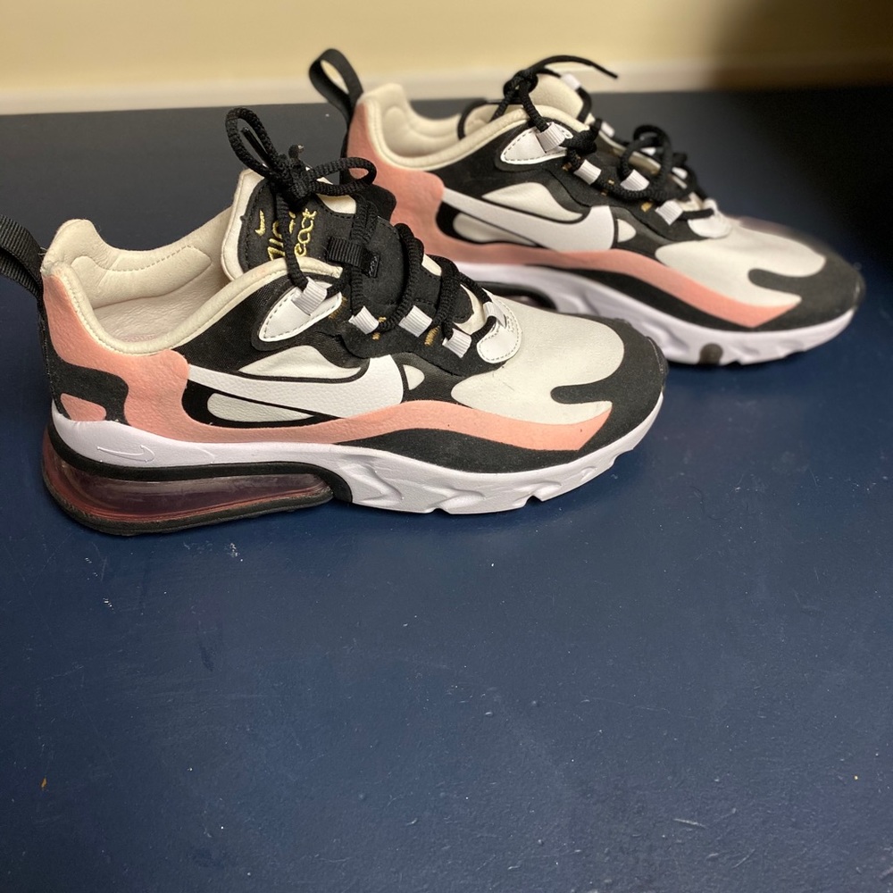 Air Max 270 React